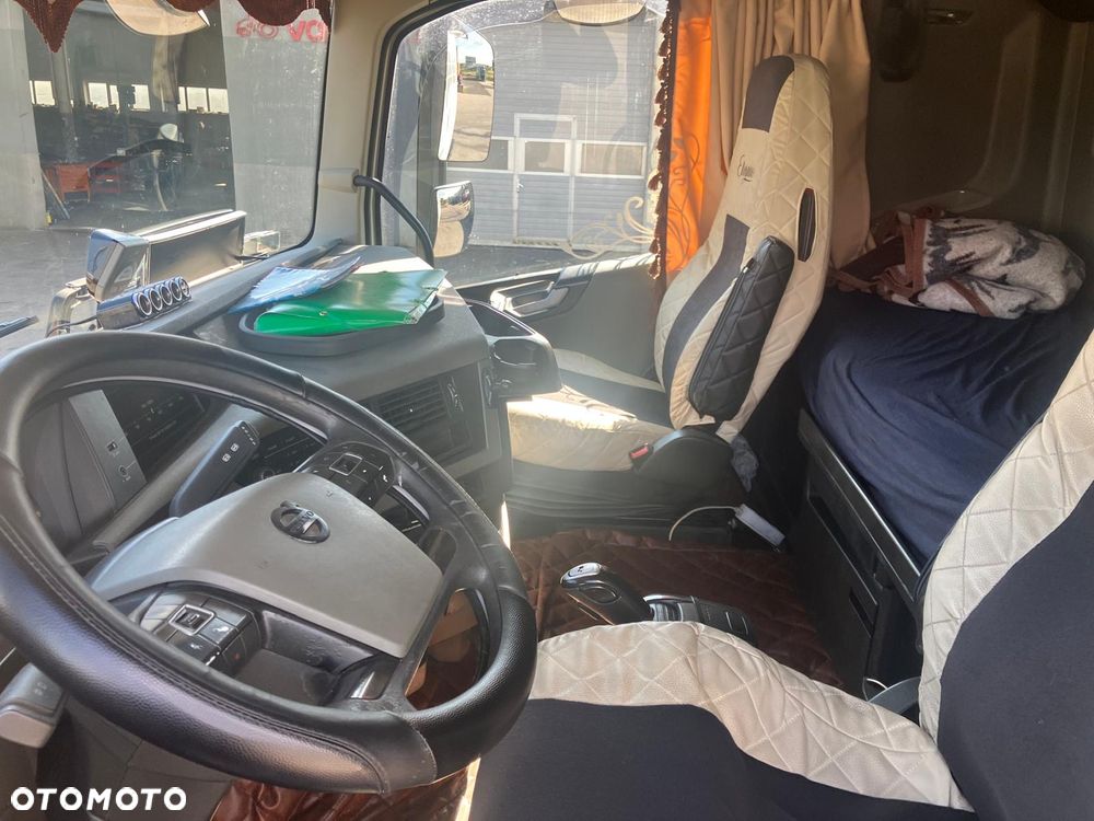 Volvo FH - 7