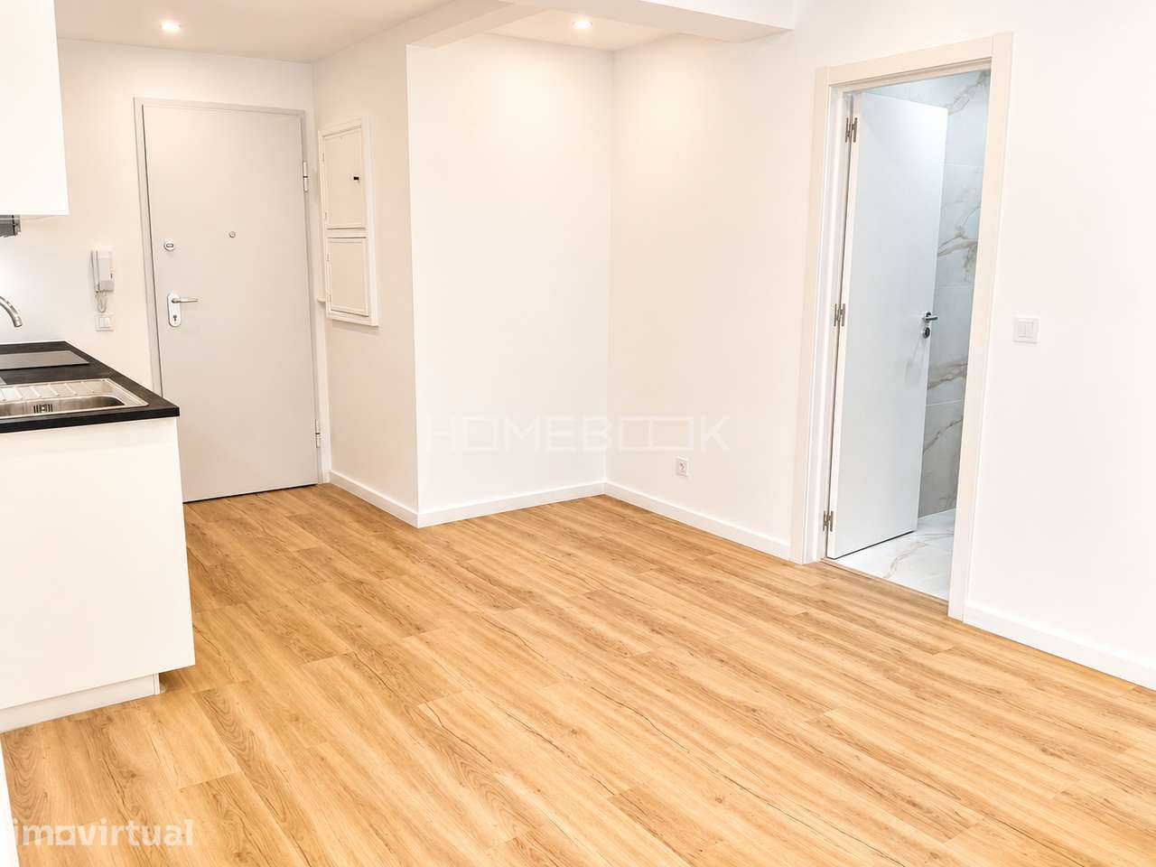 T2 remodelado na Amadora - Grande imagem: 2/12