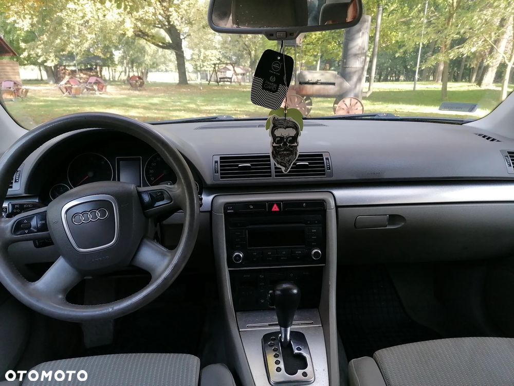 Audi A4 ver-avant-2-5-tdi-multitronic - 8