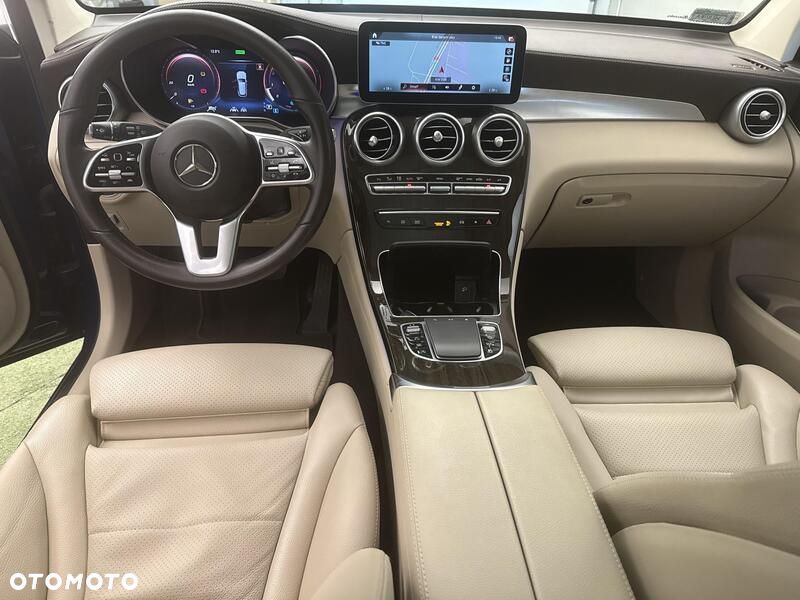 Mercedes-Benz GLC 200 4-Matic - 23