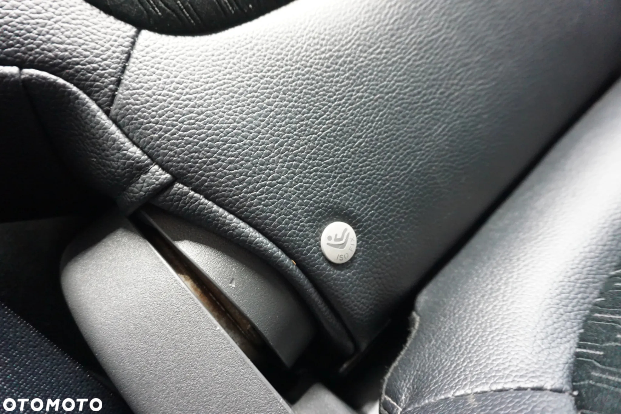 Mitsubishi Outlander 2.0 4WD Plug-In Hybrid Plus - 25
