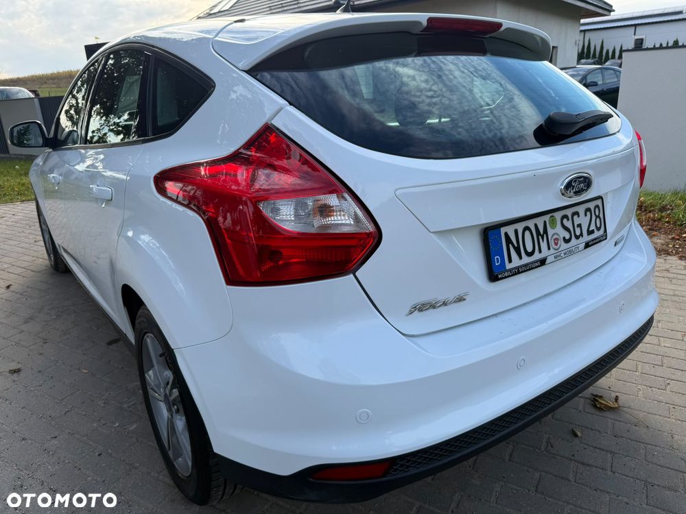 Ford Focus 1.0 EcoBoost Titanium - 11