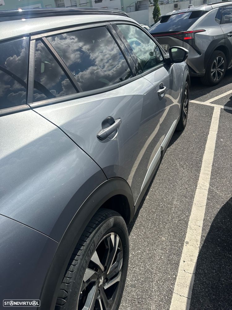 Peugeot 2008 1.2 PureTech Allure - 10