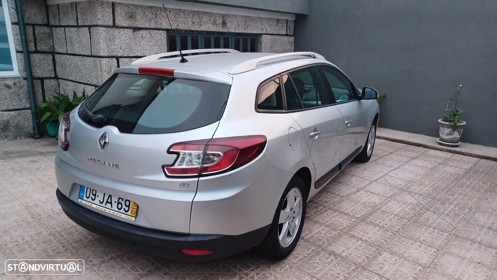 Renault Mégane Sport Tourer - 7