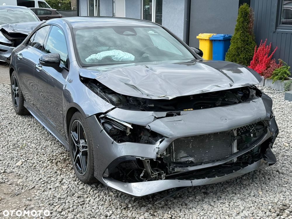 Mercedes-Benz CLA 180 AMG Line 7G-DCT - 9