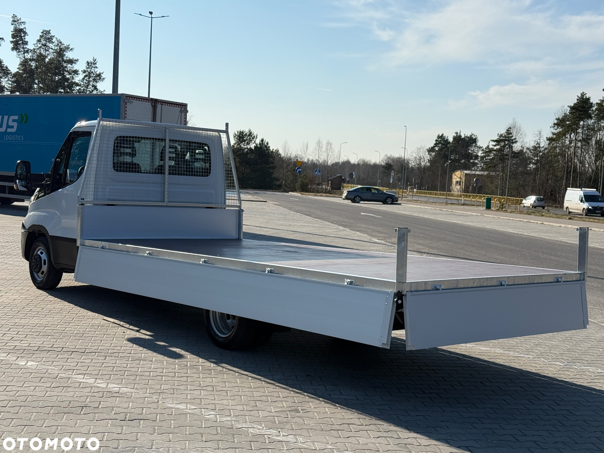 Iveco DAILY 35-170 3.0 HPI 180KM SKRZYNIA 5.20M ! NOWA ZABUDOWA ! Resor+Poduszka ! - 25