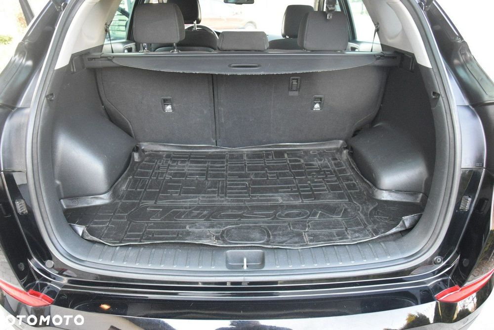 Hyundai Tucson 1.7 CRDI BlueDrive Comfort 2WD - 20