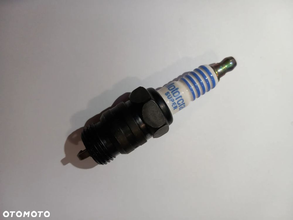 Świeca zapłonowa Ford 1120822 - 4