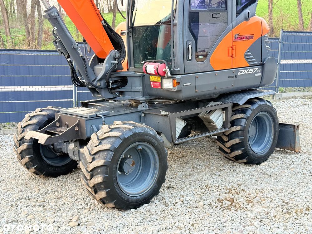 Doosan DOOSAN DX57W *ROTOTILT* 2200 Motogodzin * Jak Nowa * Sprowadzona * Stan Perfekcyjny - 6