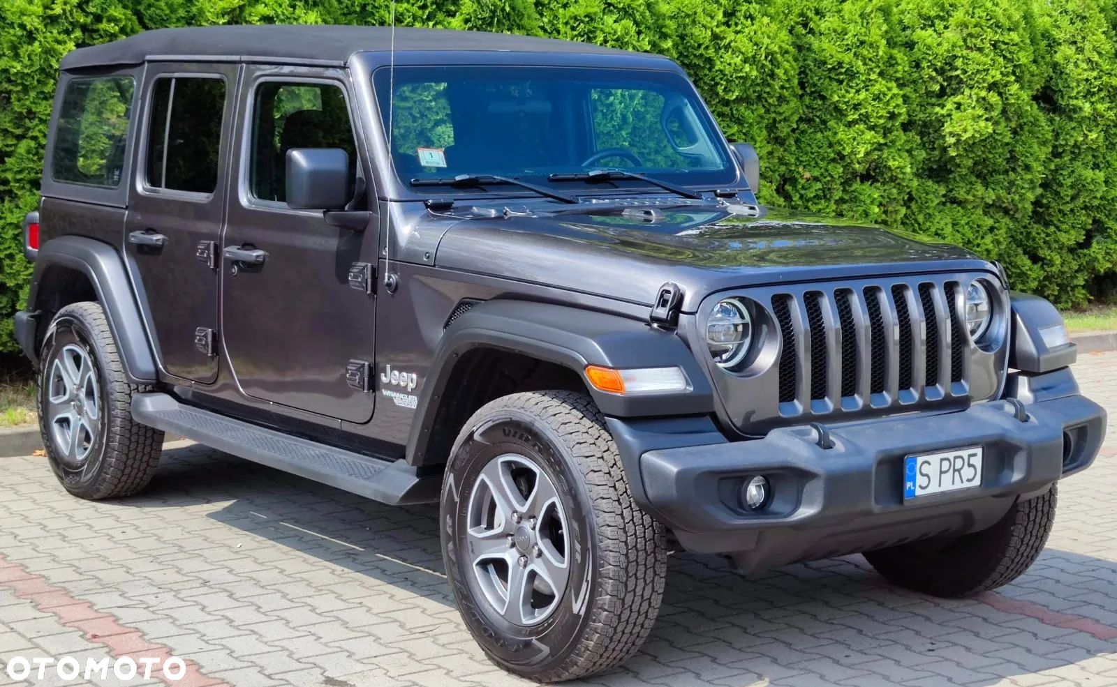 Jeep Wrangler Unlimited GME 2.0 Turbo Sahara - 1