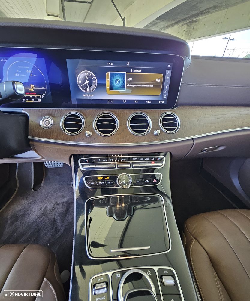 Mercedes-Benz E 220 d 4Matic All-Terrain 9G-TRONIC Exclusive - 16