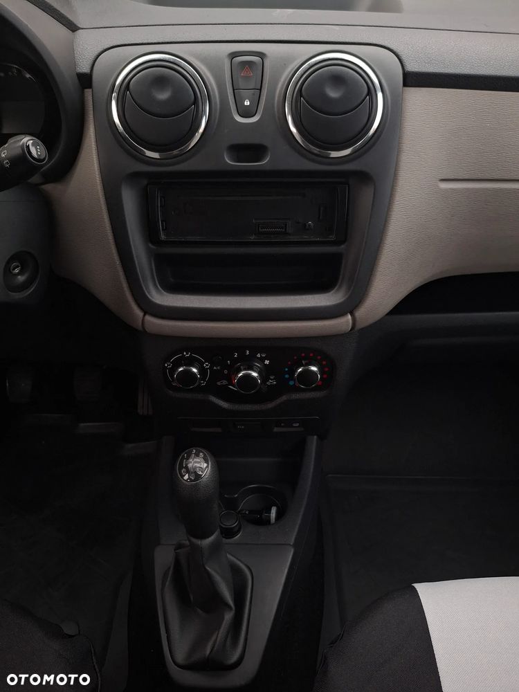 Dacia Lodgy 1.6 Access - 18