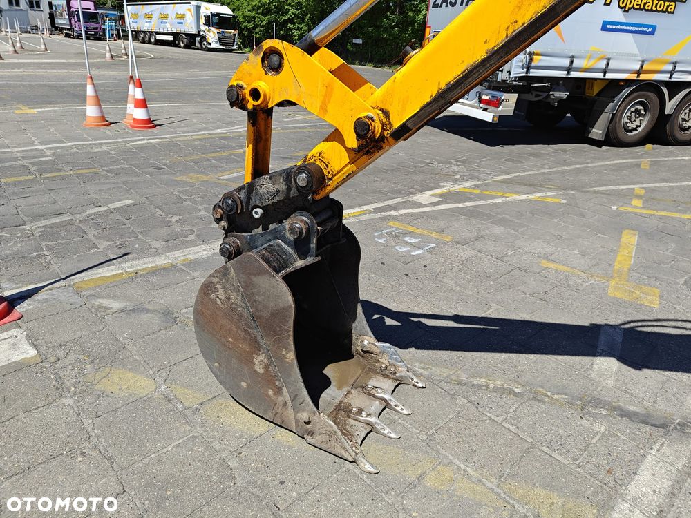 JCB 3CX - 10