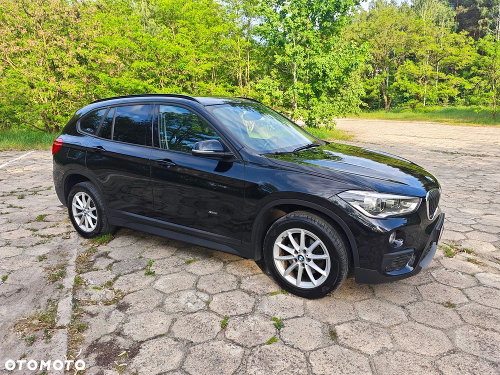 BMW X1 xDrive18d Advantage sport - 3