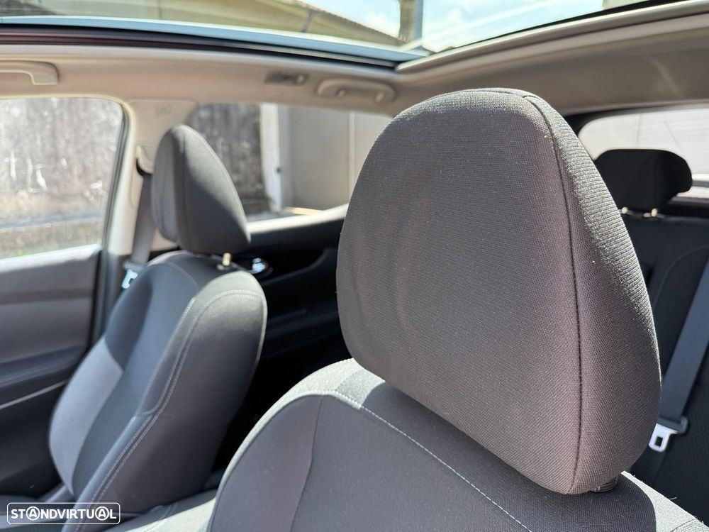 Nissan Qashqai 1.5 dCi N-Connecta Business - 12