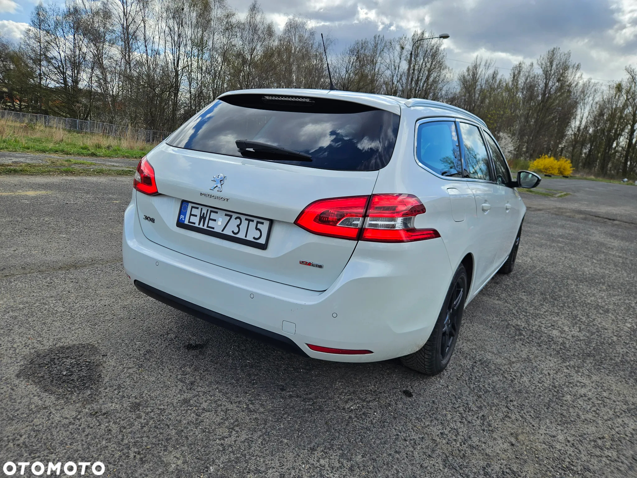 Peugeot 308 1.2 PureTech GT S&S EAT8 - 5
