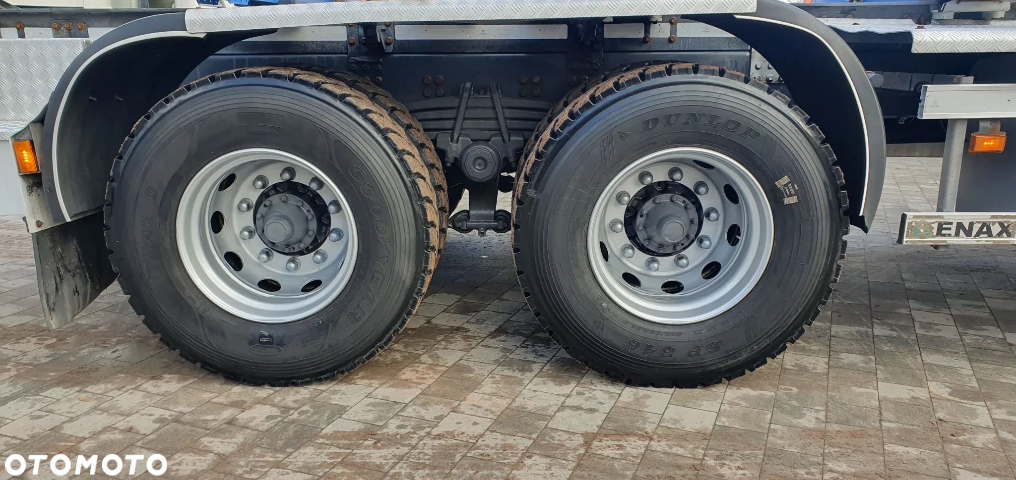 Scania R520 V8 DO DREWNA HIAB LOGLIFT - 13