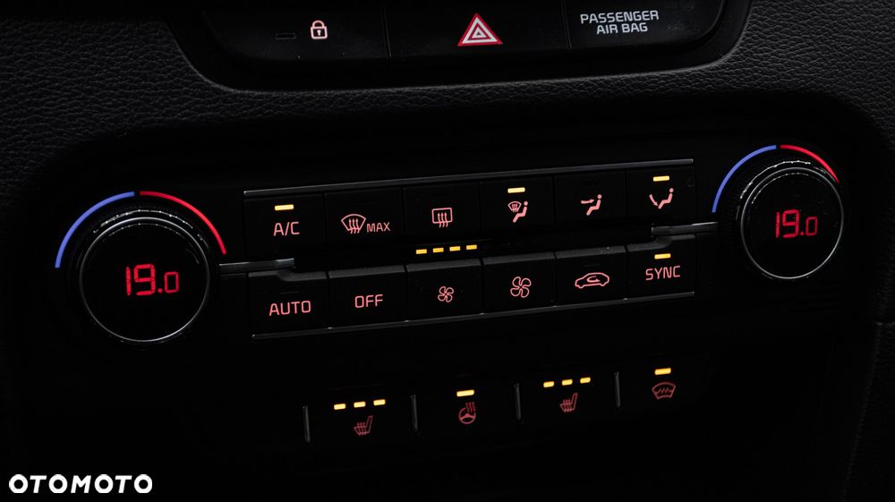 Kia ProCeed 1.5 T-GDI OPF GT LINE - 16