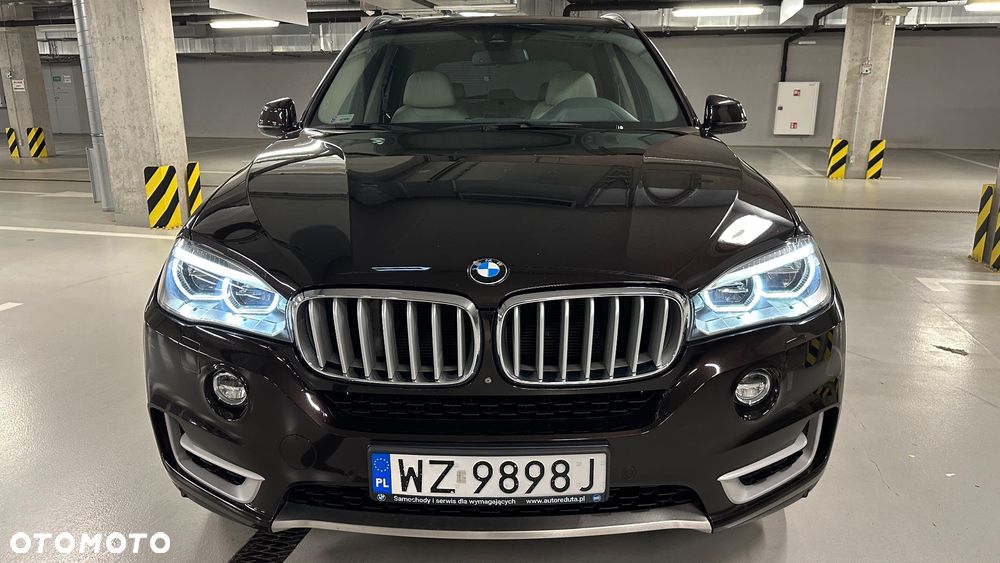 BMW X5 xDrive50i - 12