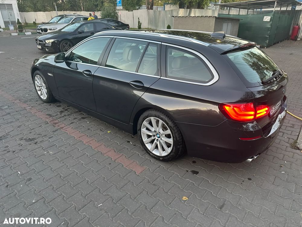 BMW Seria 5 525d xDrive Touring - 6