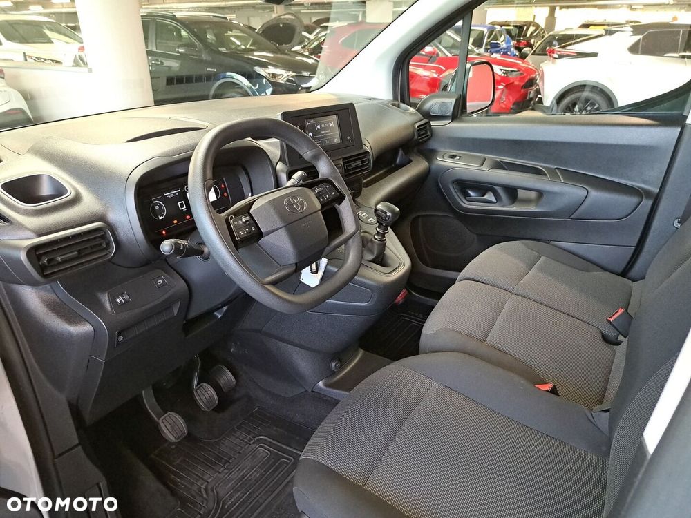 Toyota PROACE CITY - 13