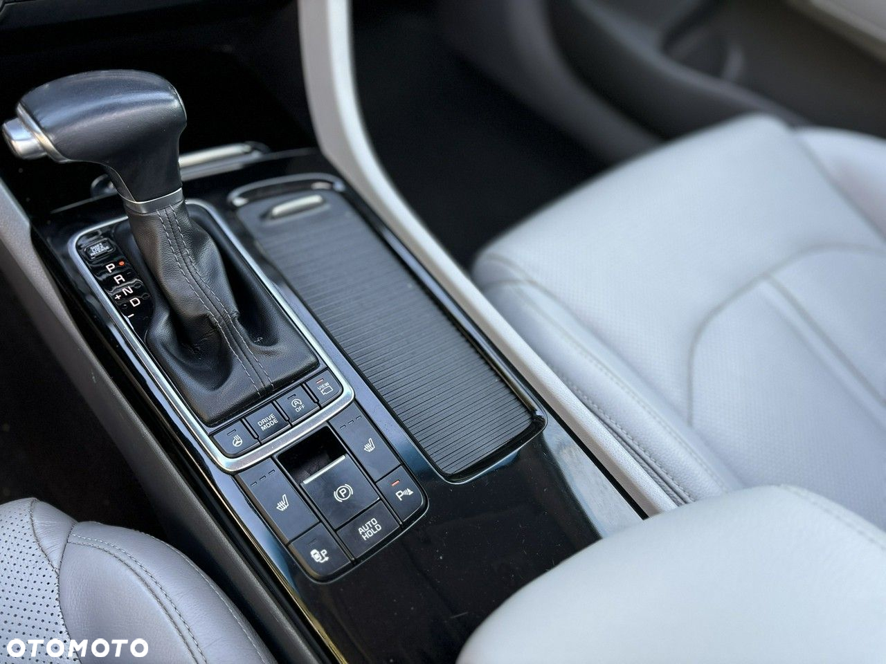 Kia Optima - 26