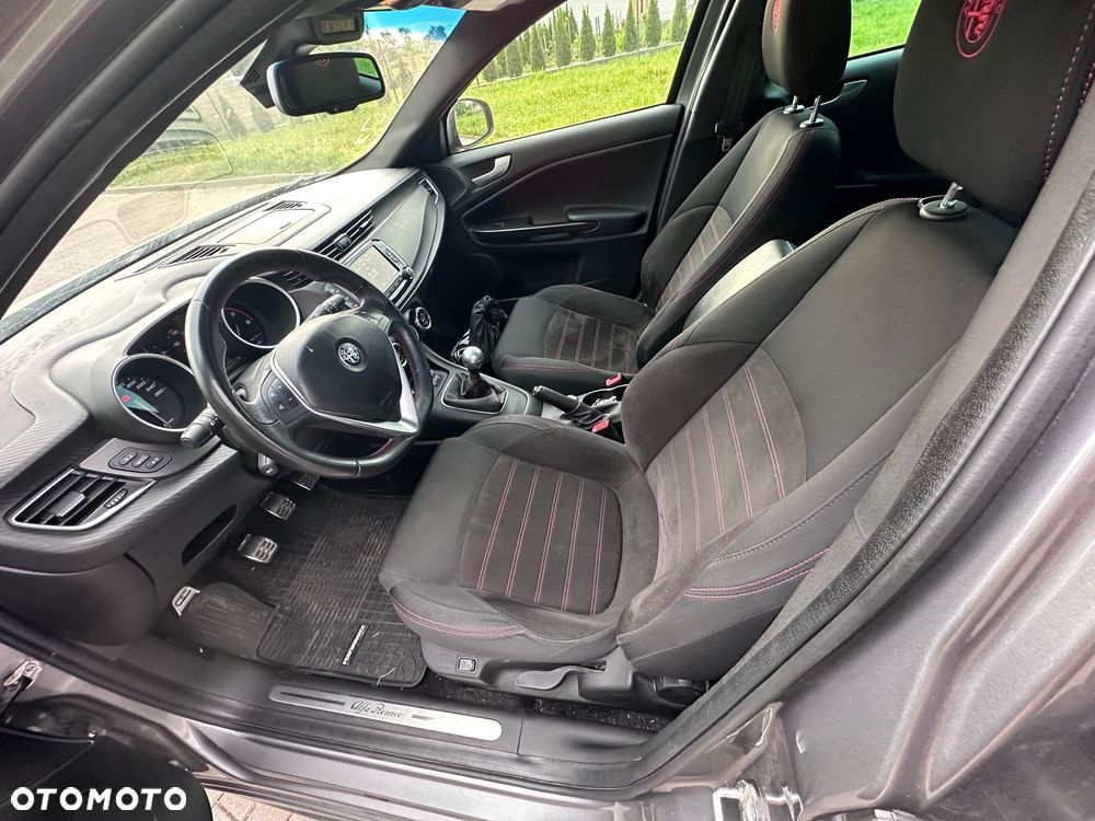 Alfa Romeo Giulietta 1.6 JTDM - 14