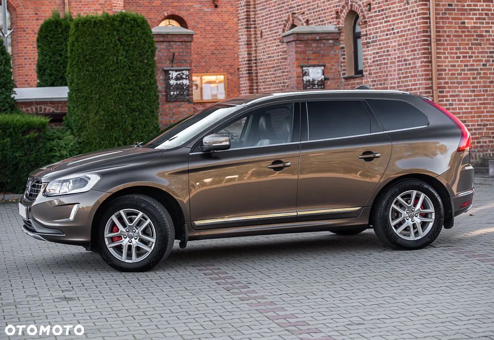 Volvo XC 60 D4 AWD Geartronic Momentum - 7