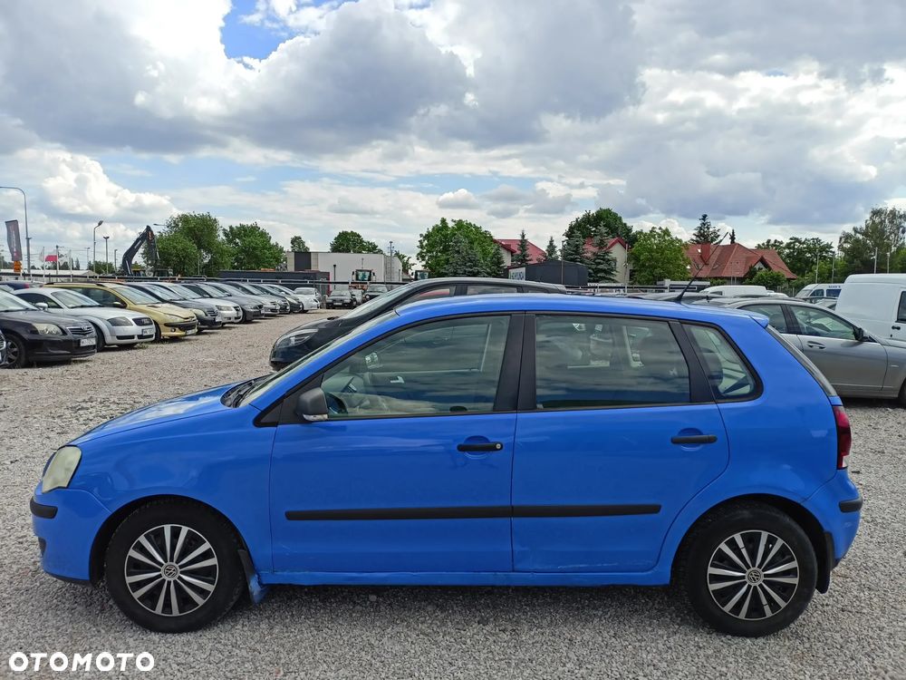 Volkswagen Polo - 2