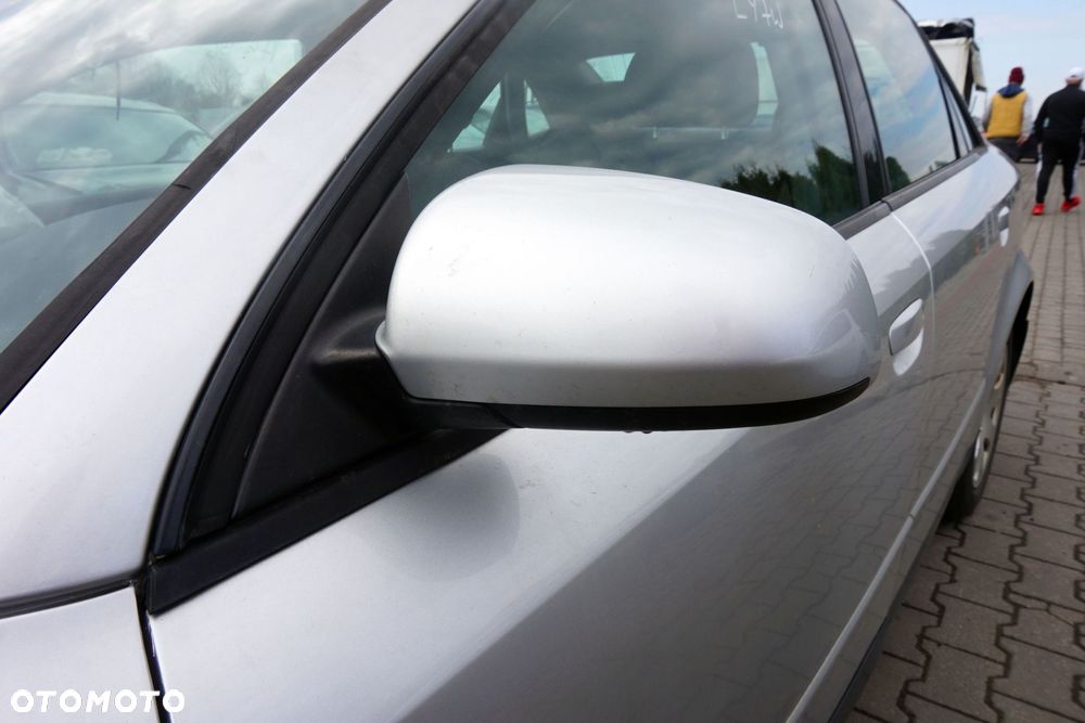 LUSTERKO ELEKTRYCZNE LEWE A4 B6 LY7W SREBRNY AUDI 2000-2006 - 1