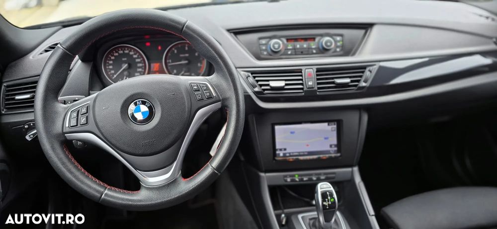 BMW X1 xDrive18d Aut. Sport Line - 12