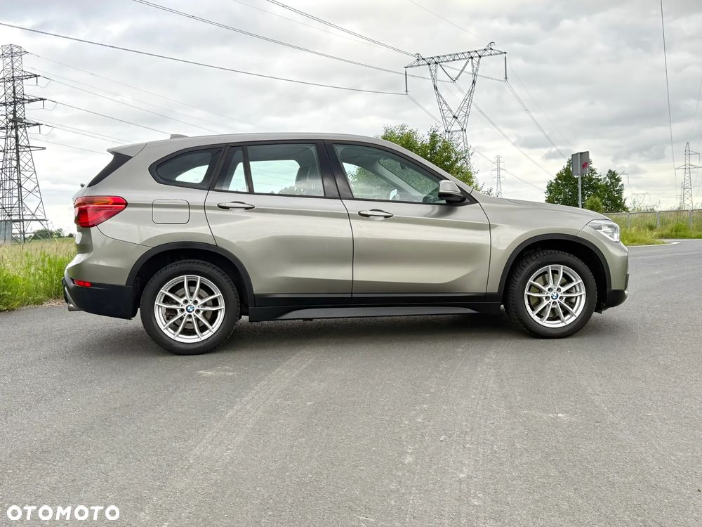 BMW X1 xDrive20d xLine sport - 10