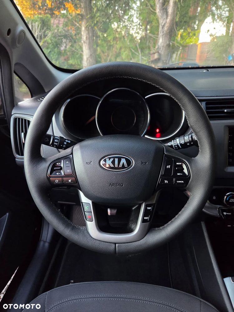 Kia Rio 1.2 XL - 27