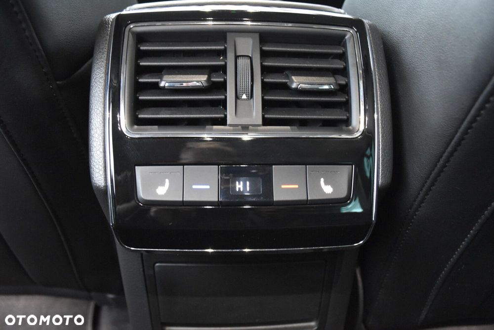 Skoda Superb 2.0 TSI Style DSG - 31