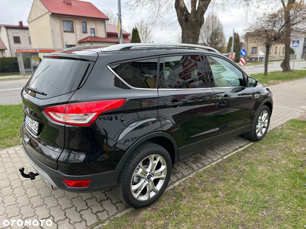 Ford Kuga 2.0 TDCi 4x4 Titanium - 12