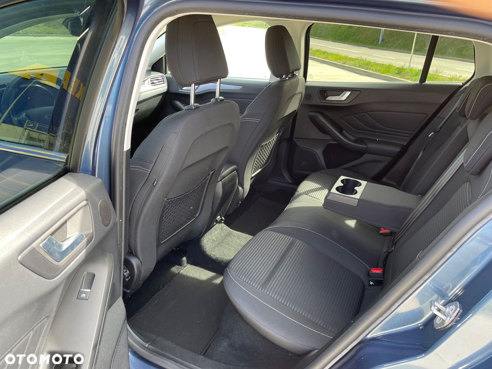 Ford Focus 1.0 EcoBoost STart-Stopp-System TITANIUM - 18