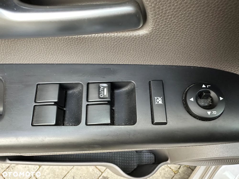 Kia Venga - 23
