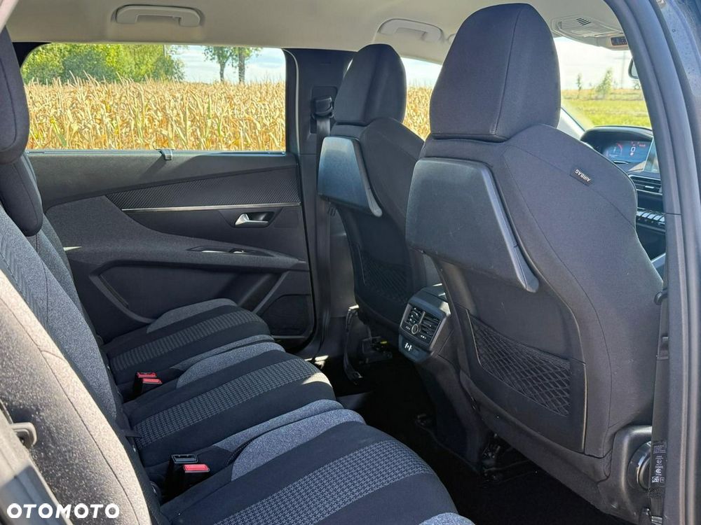 Peugeot 5008 1.5 BlueHDi Allure S&S - 20