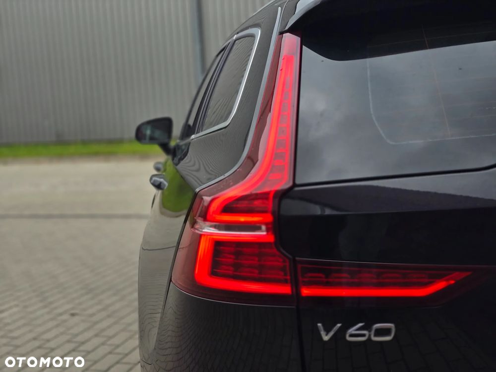 Volvo V60 D4 Geartronic Momentum Pro - 12