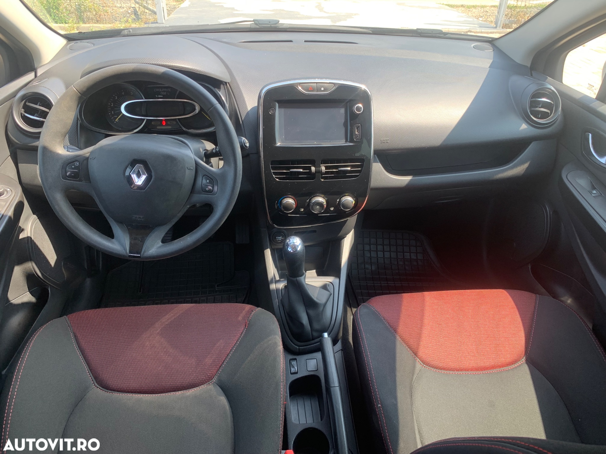Renault Clio dCi 90 Limited - 3