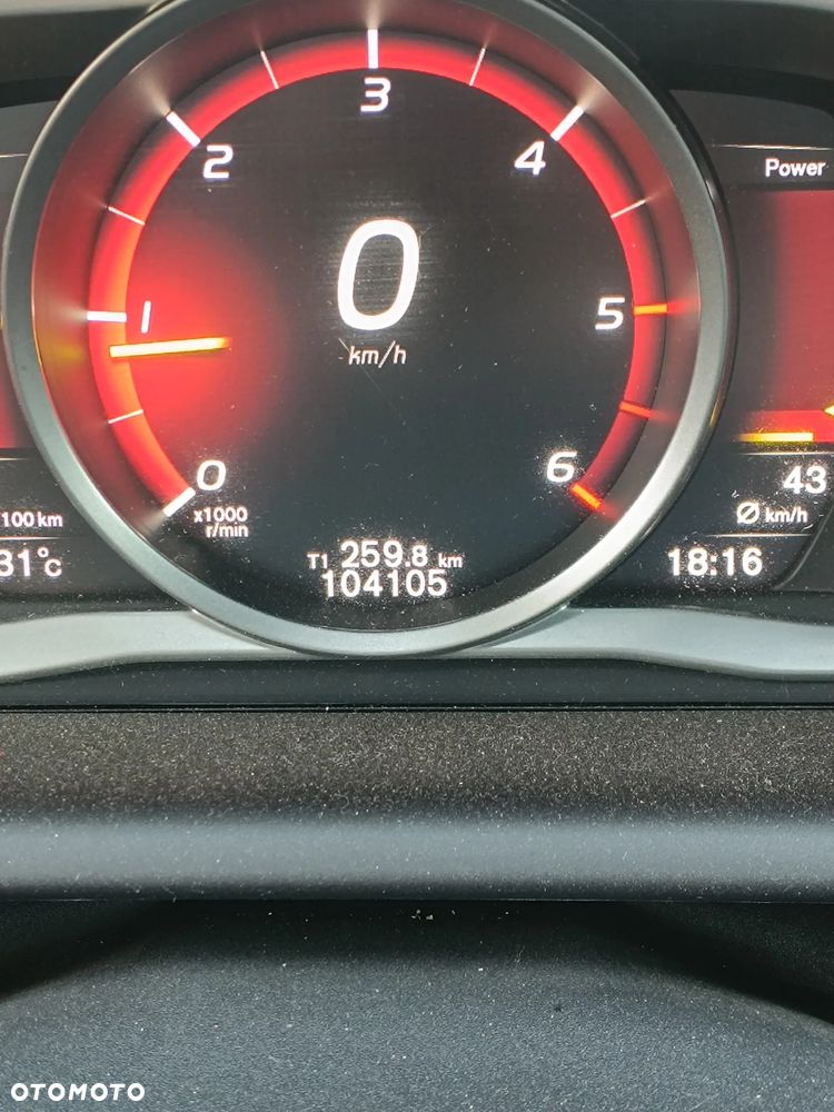 Volvo XC 60 - 6