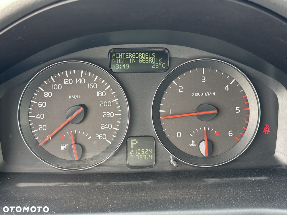 Volvo V50 - 8