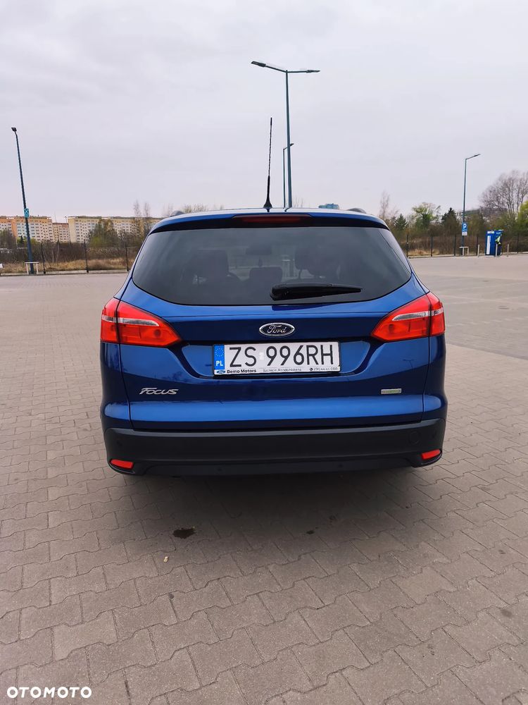 Ford Focus 1.0 EcoBoost Titanium - 6