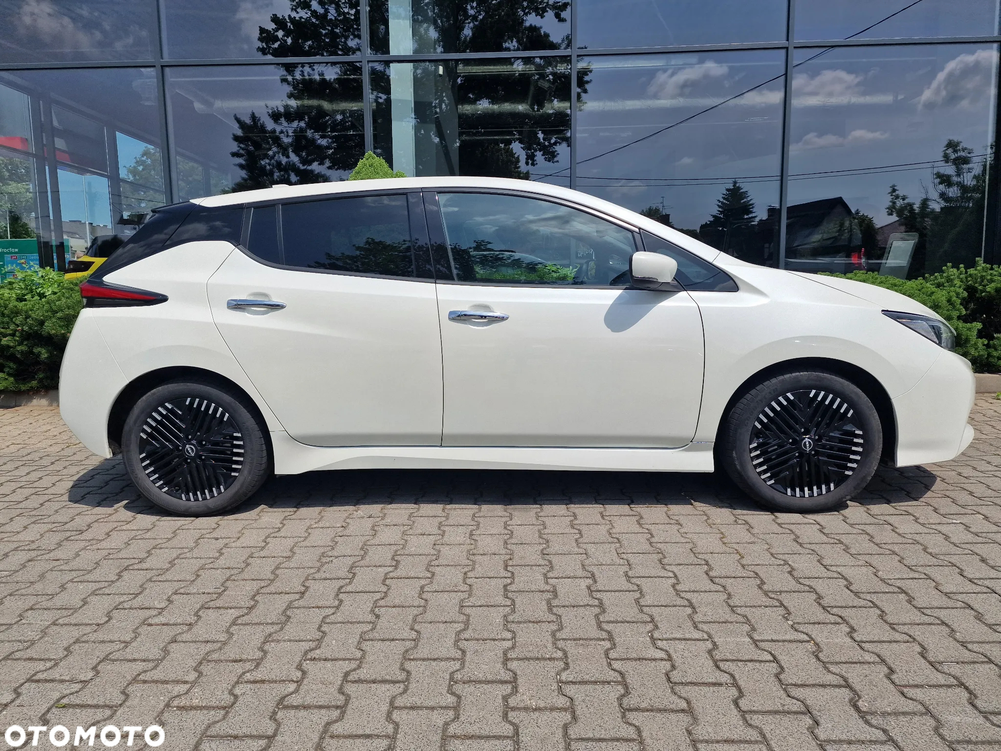 Nissan Leaf 40kWh N-Connecta - 3