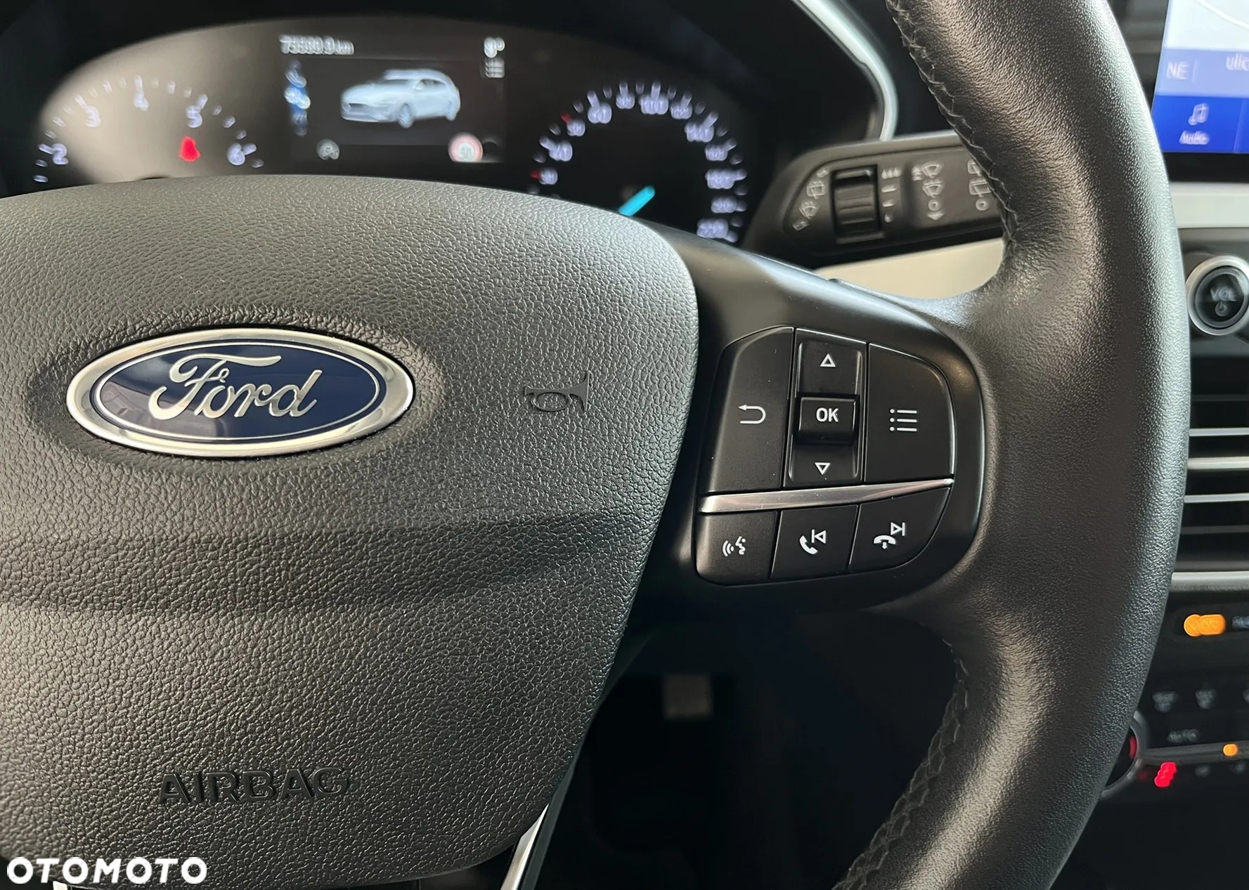 Ford Focus - 13