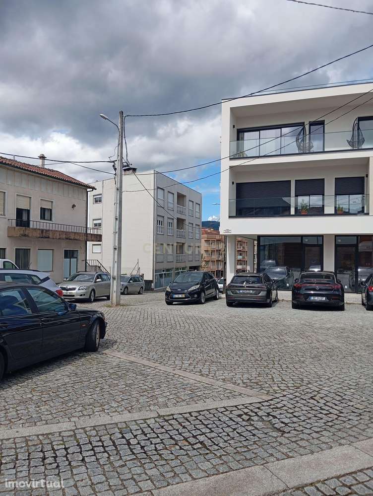 Estabelecimento Comercial para Venda – Arco de Baúlhe - Grande imagem: 3/17