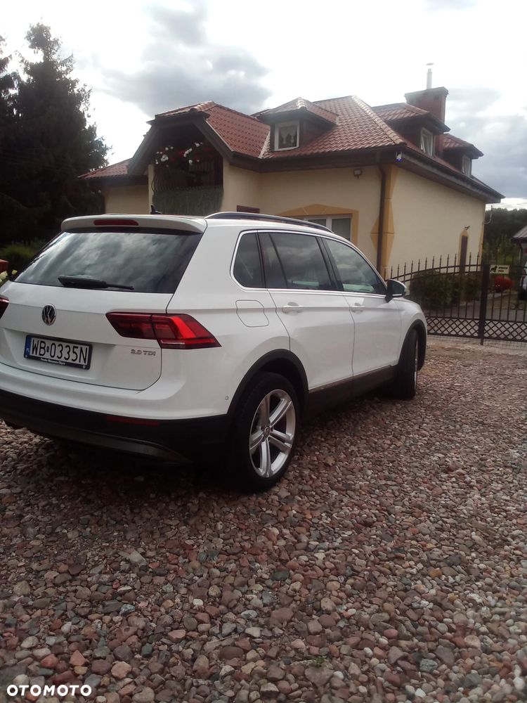 Volkswagen Tiguan - 5