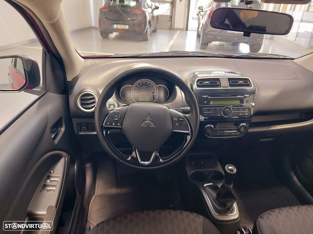 Mitsubishi Space Star 1.2 Intense - 9