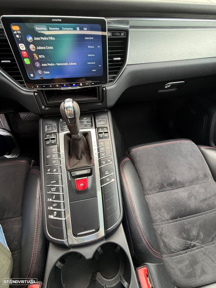 Porsche Macan Turbo - 14