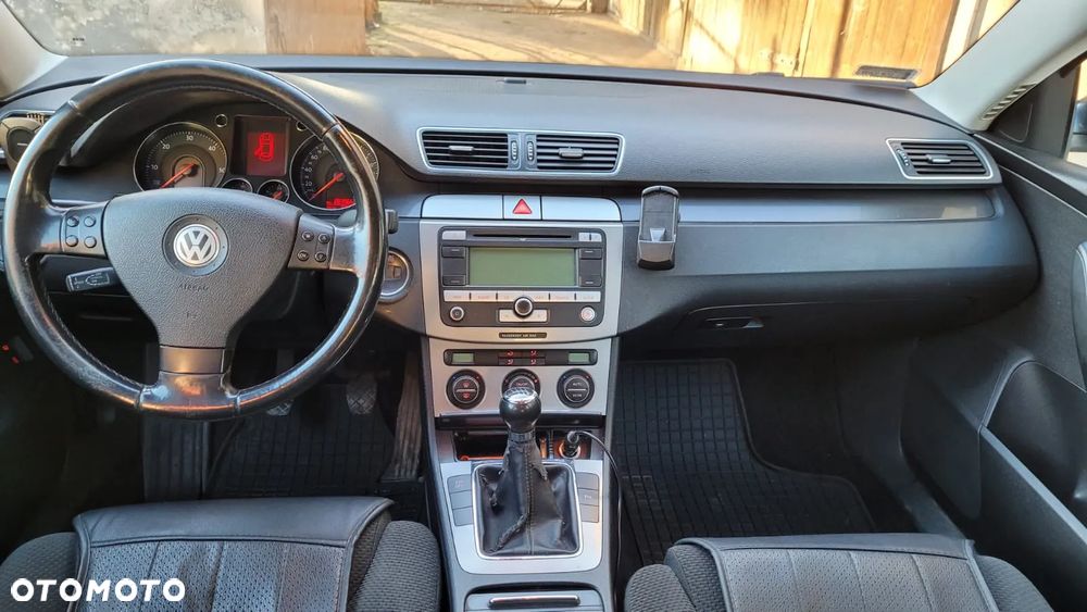 Volkswagen Passat Variant 2.0 TDI Trendline - 9